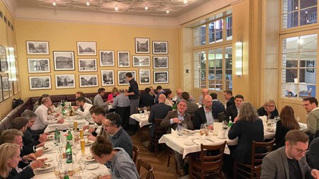 Im Restaurant Hackescher Hof in Berlin fand das 2. PROXORA Dinner & Dialog statt.